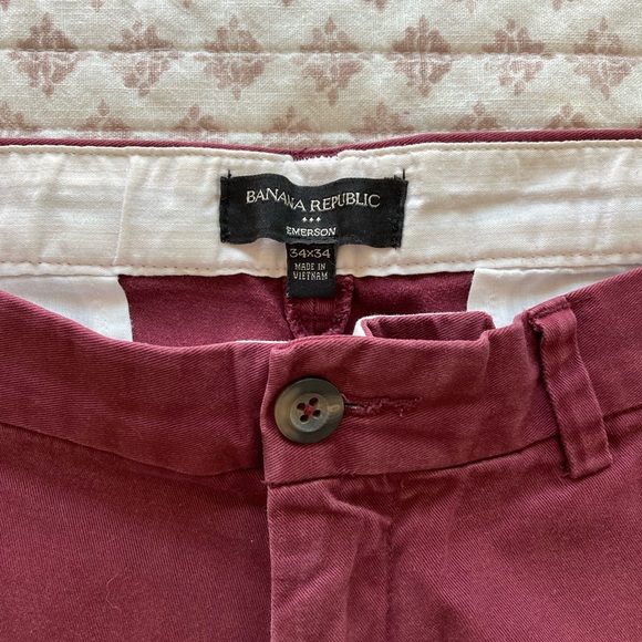 Banana Republic Emerson Fit Burgundy Khakis - 34x34 - Picture 2 of 4